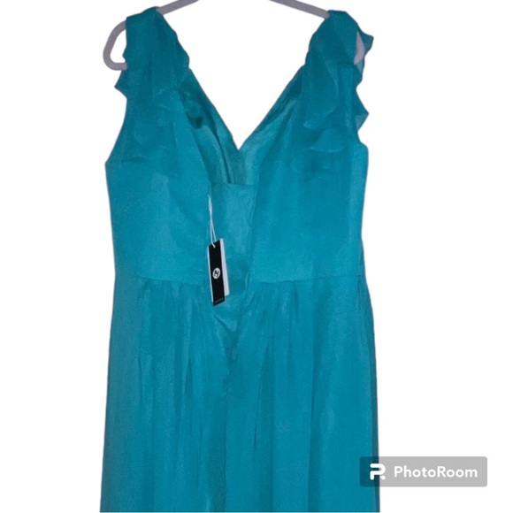 Turquoise dress - Picture 4 of 8